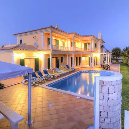Vale Rabelho Is A Great 5 Bedroom With Private Pool And Ac Short Walk To Vale De Parra