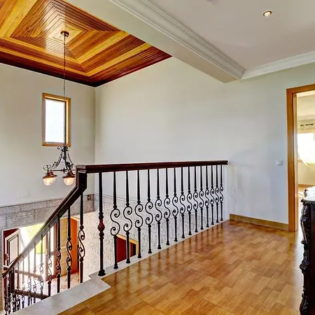 فيلة Vale Rabelho Is A Great 5 Bedroom With Private Pool And Ac Short Walk To Vale De Parra جويا