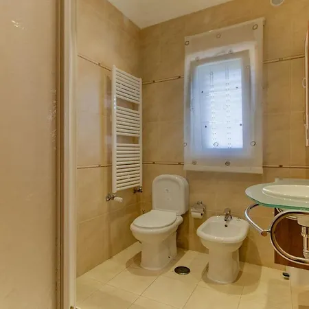 Vale Rabelho Is A Great 5 Bedroom With Private Pool And Ac Short Walk To Vale De Parra جويا