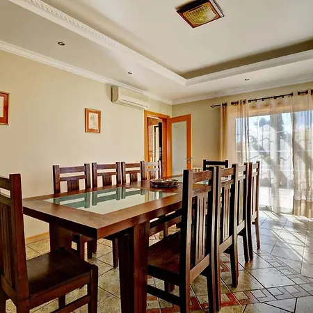 Vale Rabelho Is A Great 5 Bedroom With Private Pool And Ac Short Walk To Vale De Parra *