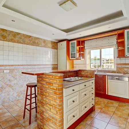فيلة Vale Rabelho Is A Great 5 Bedroom With Private Pool And Ac Short Walk To Vale De Parra جويا