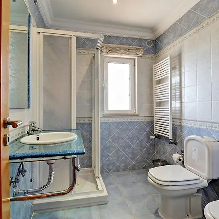 فيلة Vale Rabelho Is A Great 5 Bedroom With Private Pool And Ac Short Walk To Vale De Parra جويا