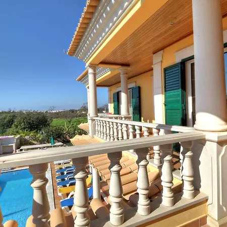 Villa Vale Rabelho Is A Great 5 Bedroom With Private Pool And Ac Short Walk To Vale De Parra Guia (Faro)