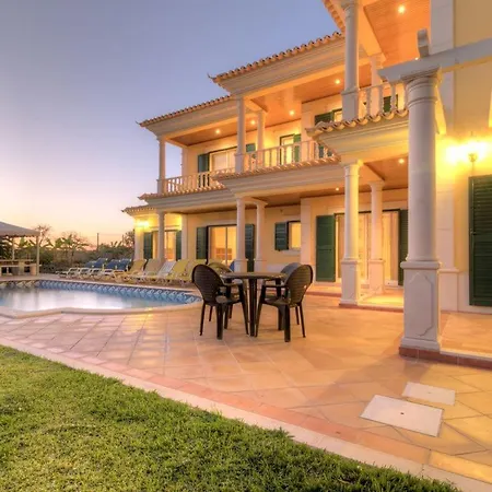 Vale Rabelho Is A Great 5 Bedroom With Private Pool And Ac Short Walk To Vale De Parra *